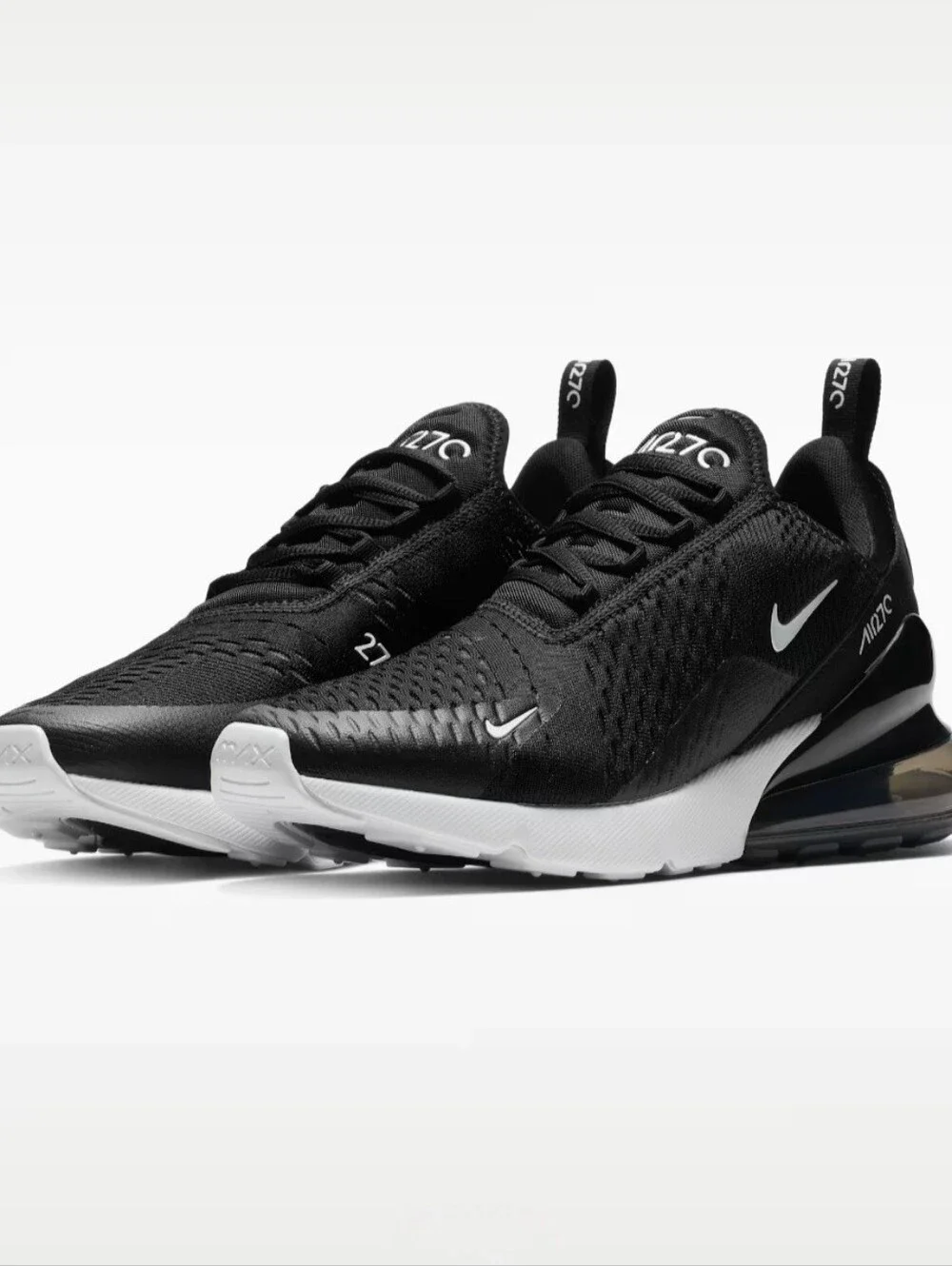 Women's Nike Air Max 270s - Black/white - Size 10
